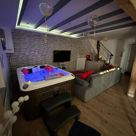 Maison Avec Spa Villa Maisdon-sur-Sevre Esterno foto